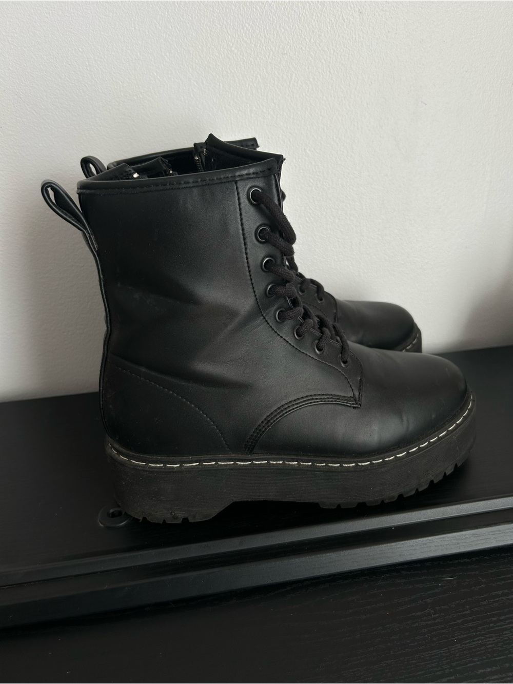 Steve Madden - Combat Boots - Black
